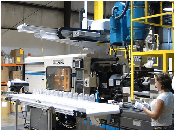 Advantages of Using Plastic Injection Molding Companies