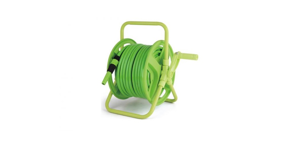 A Simple Guide to Buy a Retractable Garden Hose Reel