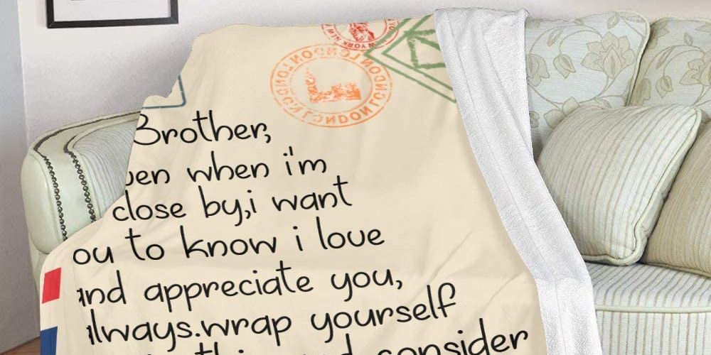 Things to Consider When Buying Custom Blanket