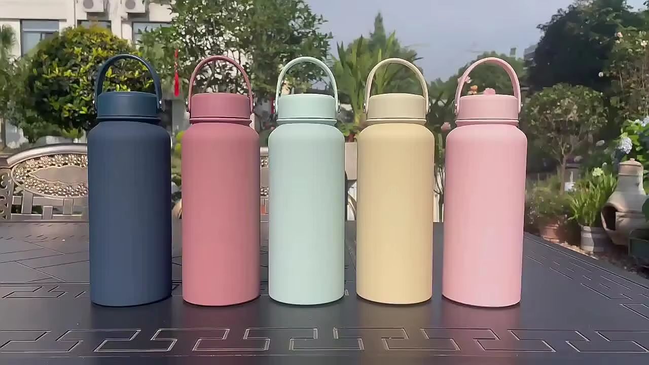 What to Expect From a Full-Service Water Bottle Manufacturing Partner